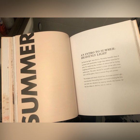 💚 SALE! High Vibrational Beauty Book - Picture 4 of 6